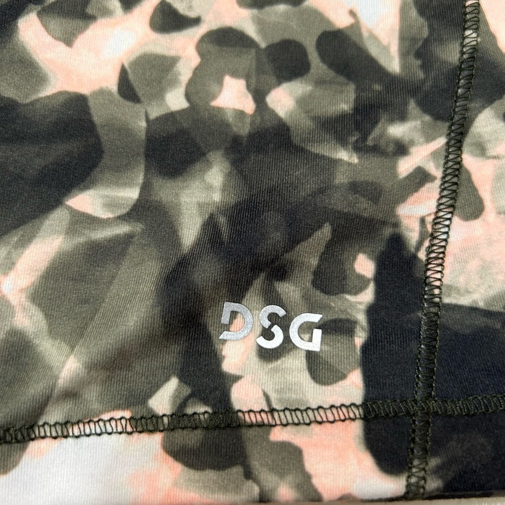 DSG ⚜️ Racerback Multi-Print Design Tank - Picture 5 of 7